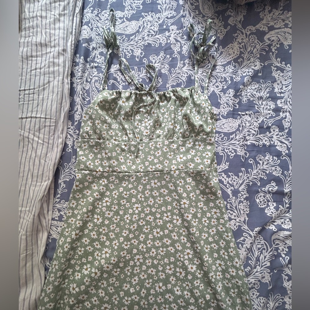 Longer summer dress - Picture 2 of 2